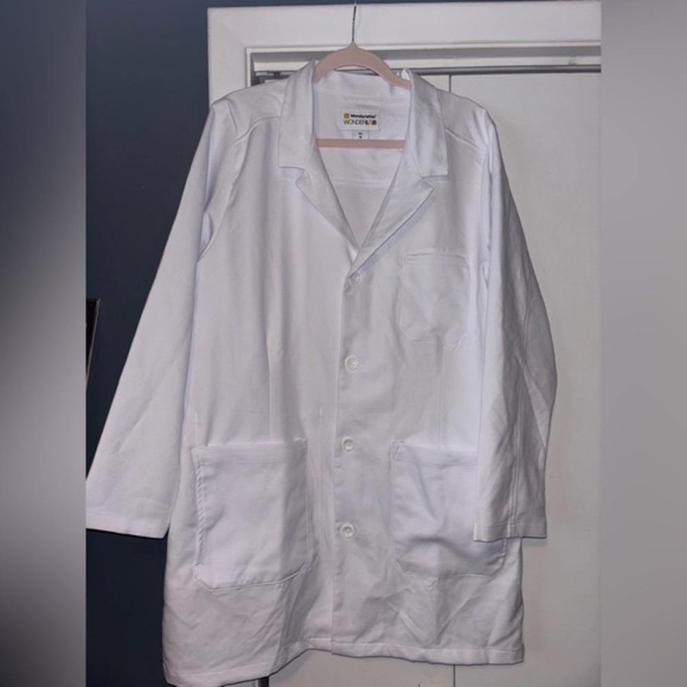Wonderwink White Lab coat